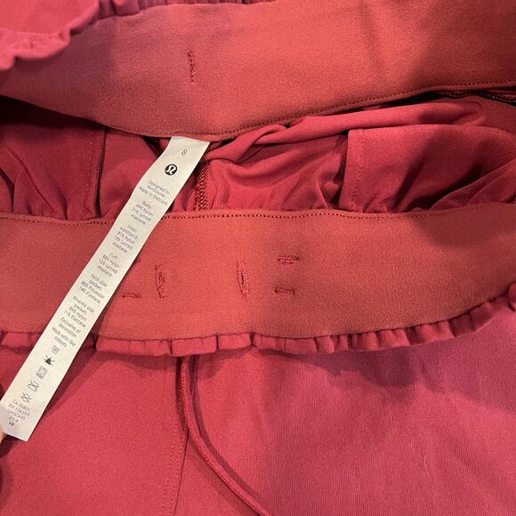 Lululemon stretch luxtreme mauve jogger 8 women - Picture 4 of 9